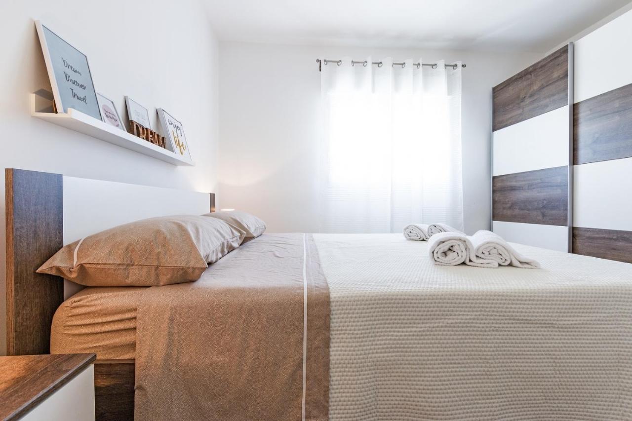 Holiday Apartment Near The Beach ฟาชานา ภายนอก รูปภาพ