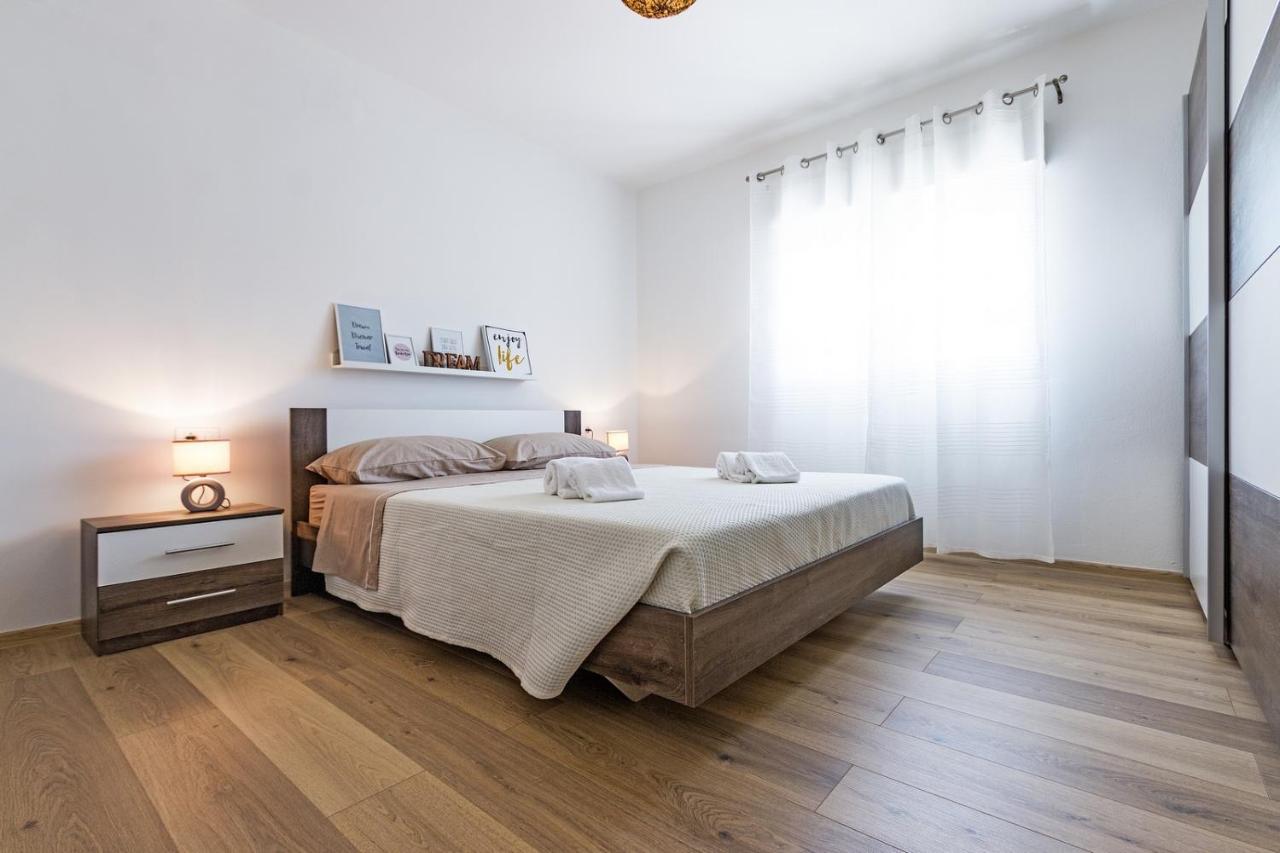 Holiday Apartment Near The Beach ฟาชานา ภายนอก รูปภาพ